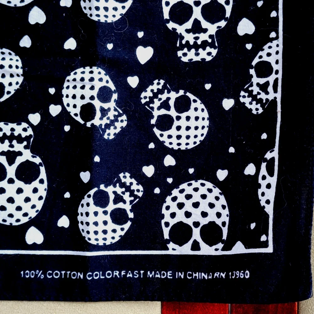 Skulls Hearts Print Bandana